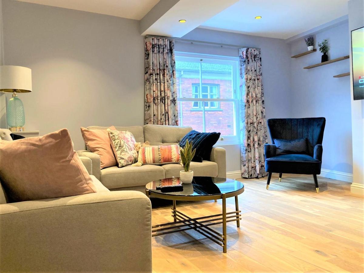 Escape 2 Unwind, Minster Retreat - Sleeps 5 Apartamento York Exterior foto