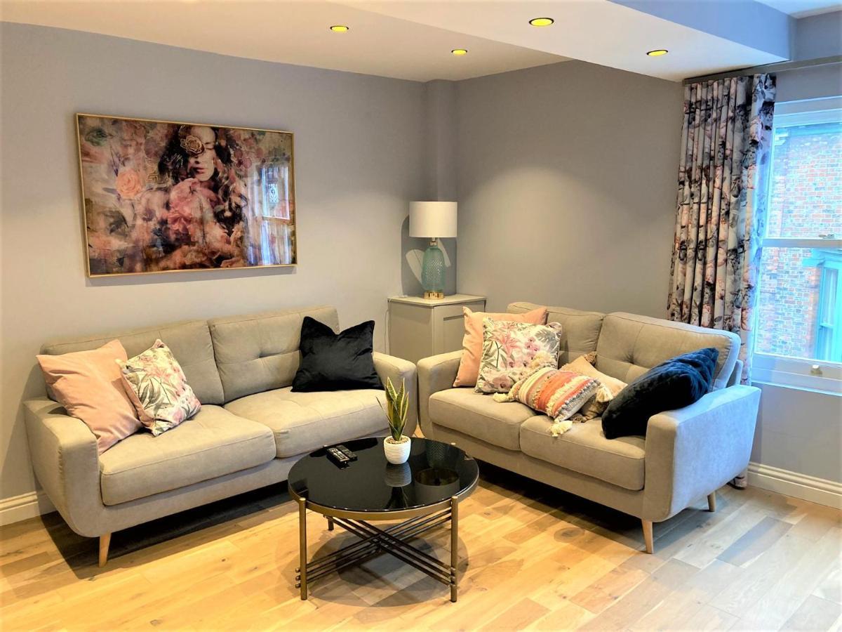 Escape 2 Unwind, Minster Retreat - Sleeps 5 Apartamento York Exterior foto